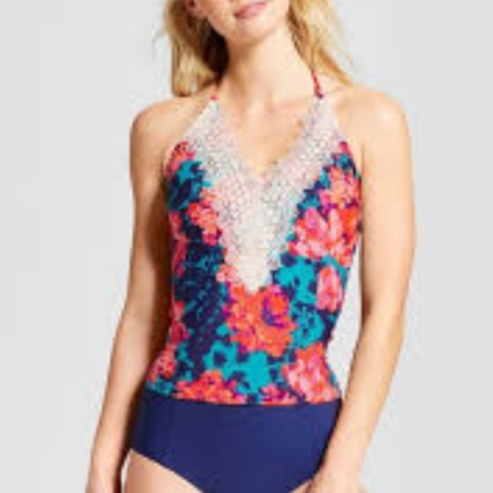 SEA ANGEL Crochet Lace Trim Floral Tankini Top 1x